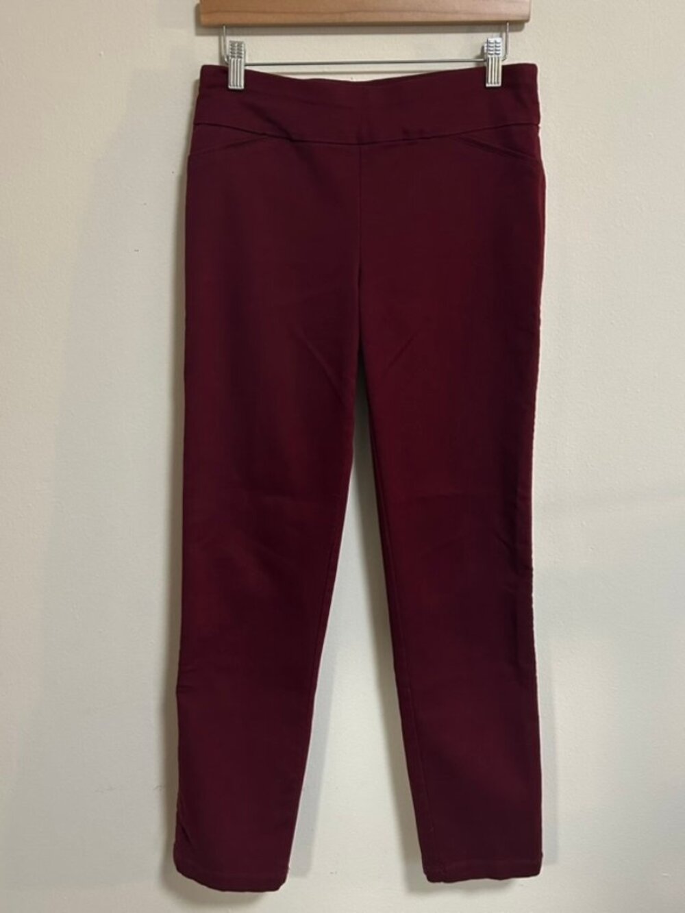 Croft & Barrow Effortless Stretch Pant Straight Leg Maroon/Burgundy Sz 6 EUC